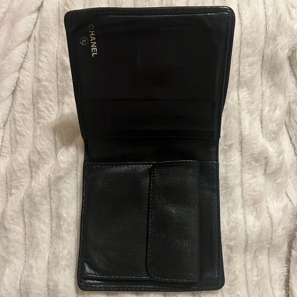CHANEL Black  Caviar Bifold Wallet Mens Womens Unisex Vintage Authentic - Picture 2 of 3